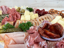 Lade das Bild in den Galerie-Viewer, Palmblatt mit Fleisch und Käse
