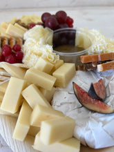Lade das Bild in den Galerie-Viewer, Palmblatt mit Käse

