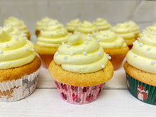 Lade das Bild in den Galerie-Viewer, Cup Cakes
