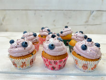 Lade das Bild in den Galerie-Viewer, Cup Cakes
